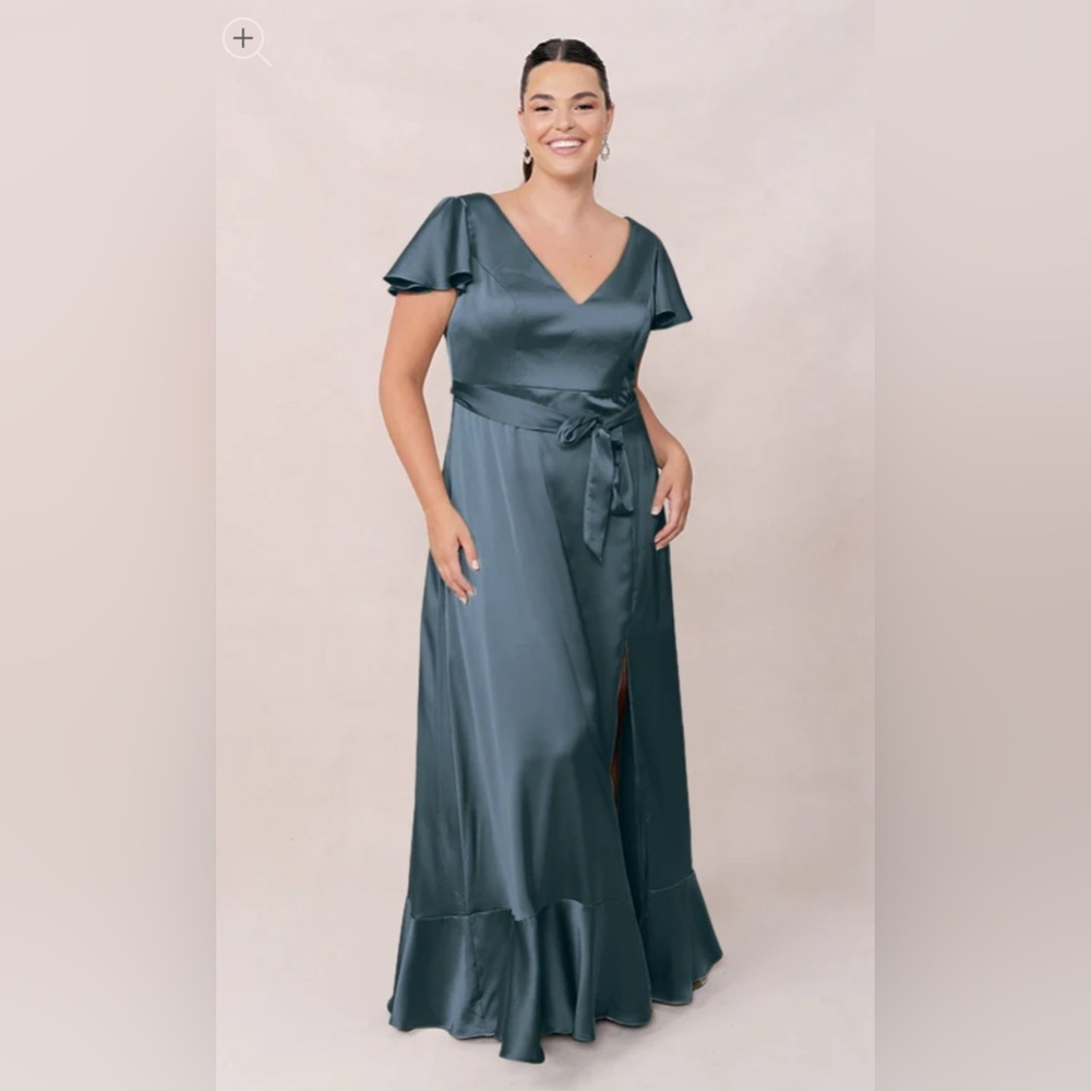 NWT Revelry Thalia Satin Dress Bridesmaid Dress Size 12 COLOR: Eucalyptus - 712 - Picture 1 of 14